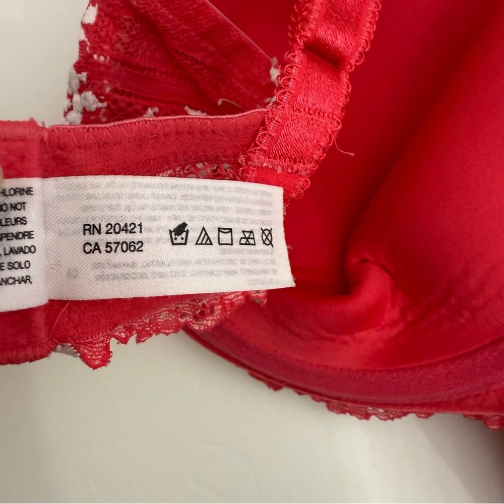 Wacoal Embrace Lace T-Shirt Bra Size 36D - Picture 9 of 10